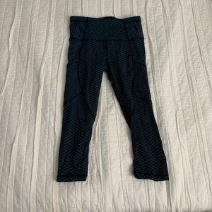 Cropped high waisted leggings